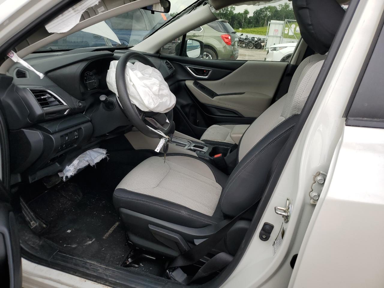 JF2SKAAC5NH469242 2022 Subaru Forester