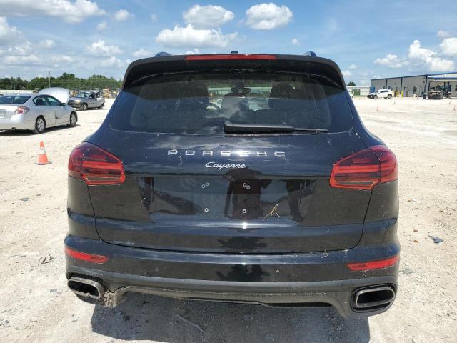 WP1AA2A27HKA82269 2017 Porsche Cayenne