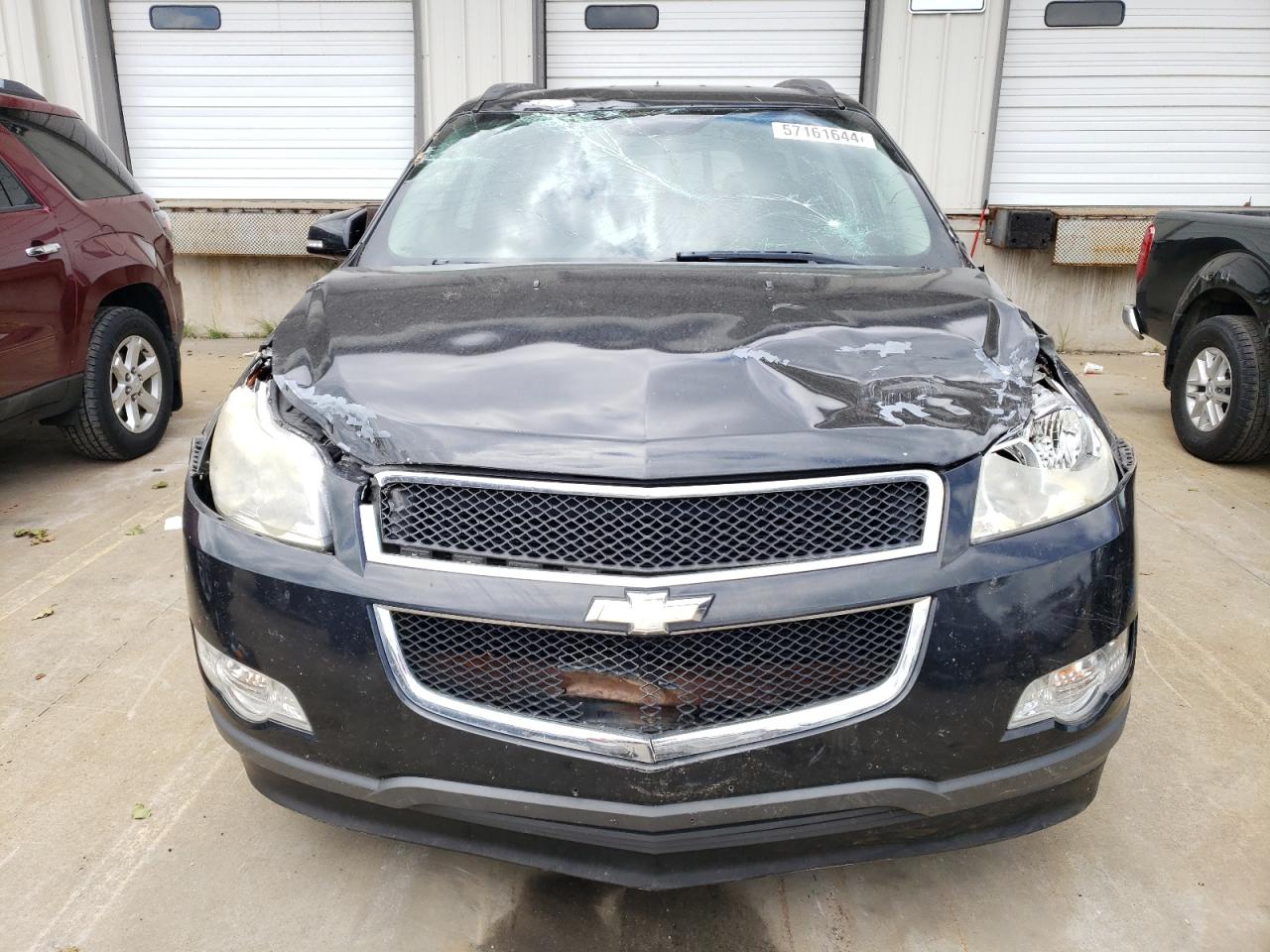 Lot #2833819046 2010 CHEVROLET TRAVERSE L