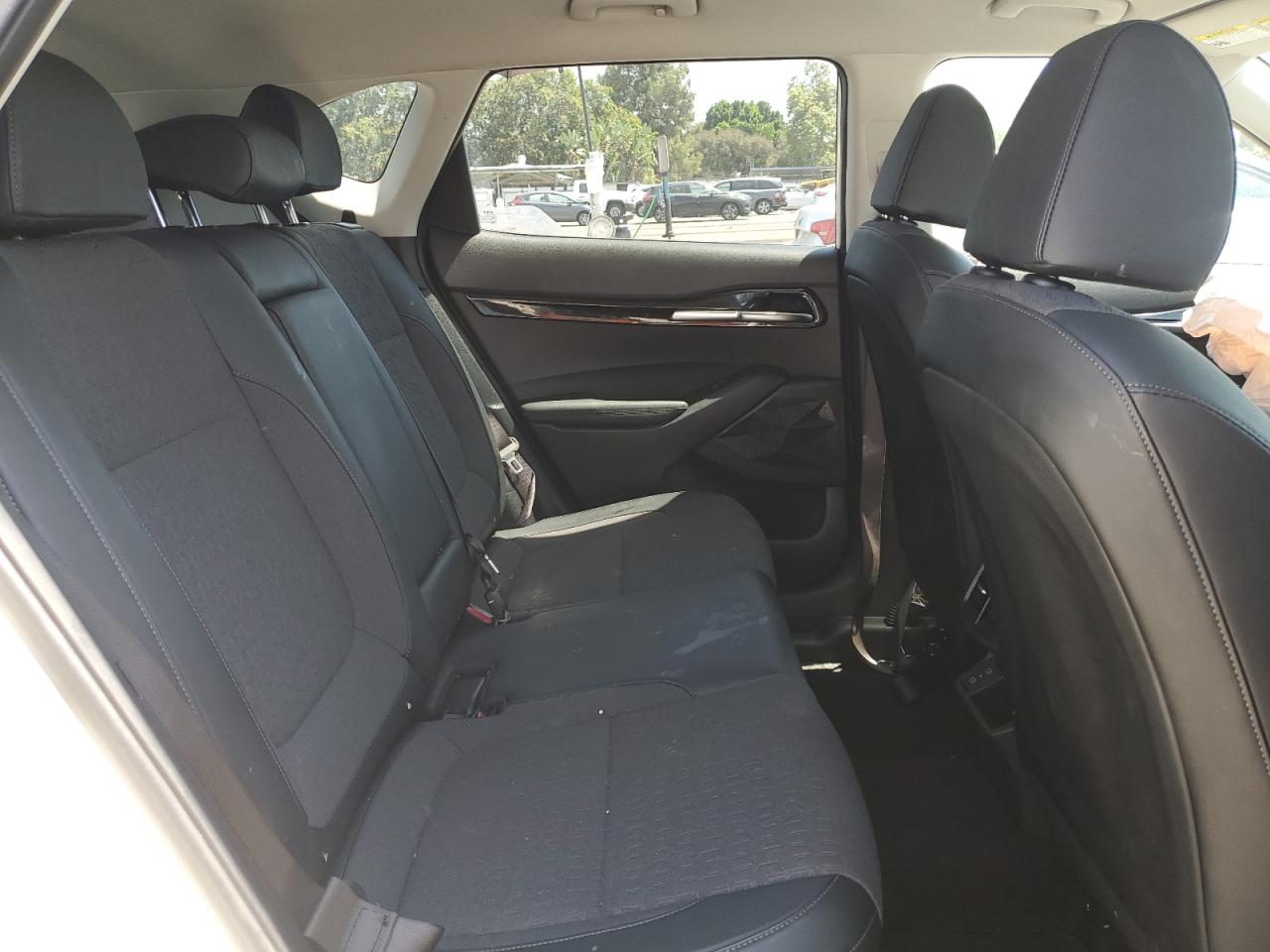 KNDEU2AA9R7558186 2024 Kia Seltos S