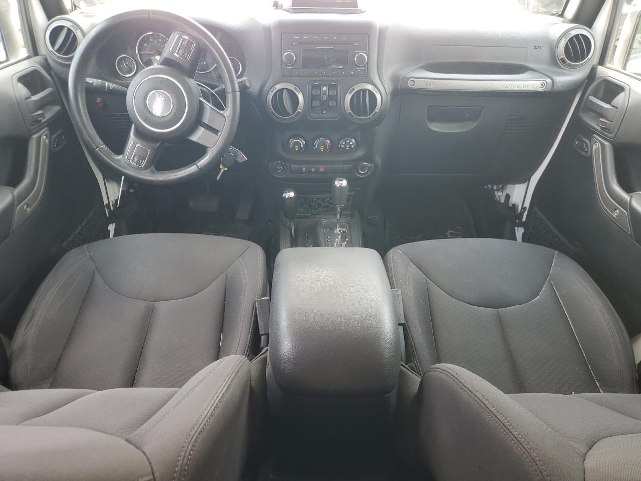 1C4BJWDG0GL237094 2016 Jeep Wrangler Unlimited Sport