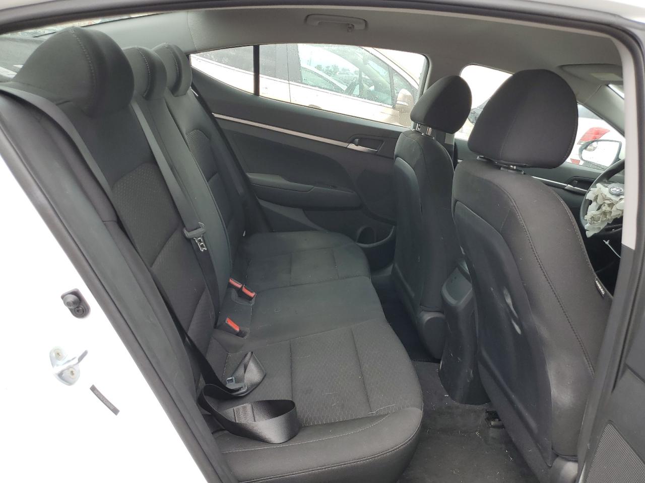 5NPD74LF1KH484187 2019 Hyundai Elantra Se