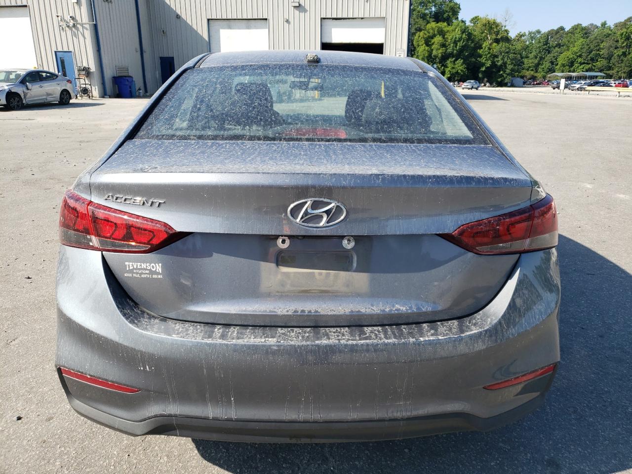 3KPC24A3XJE024855 2018 Hyundai Accent Se