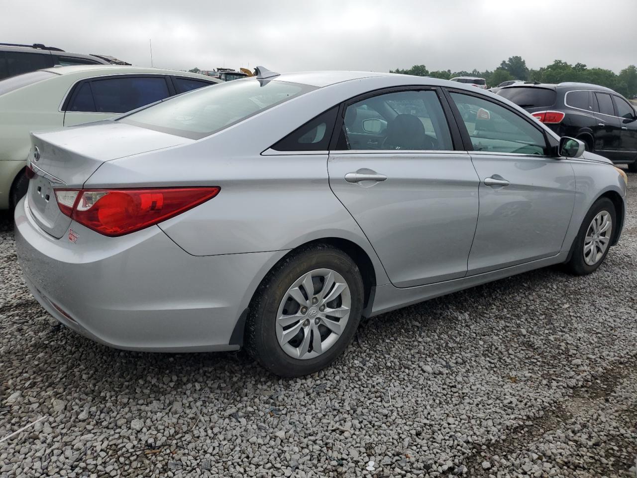 Lot #2621666228 2011 HYUNDAI SONATA GLS