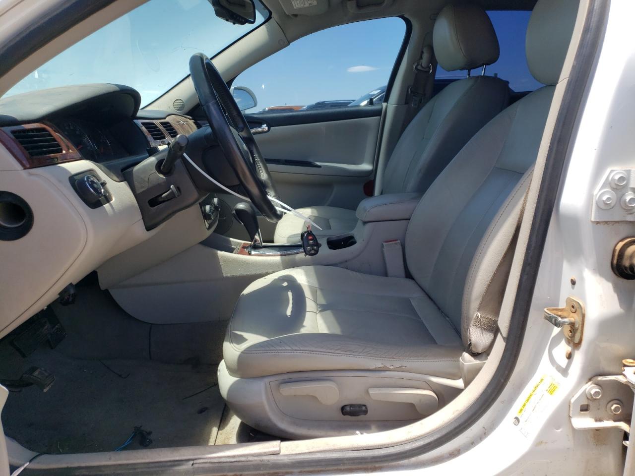 2G1WB5EK8A1135494 2010 Chevrolet Impala Lt