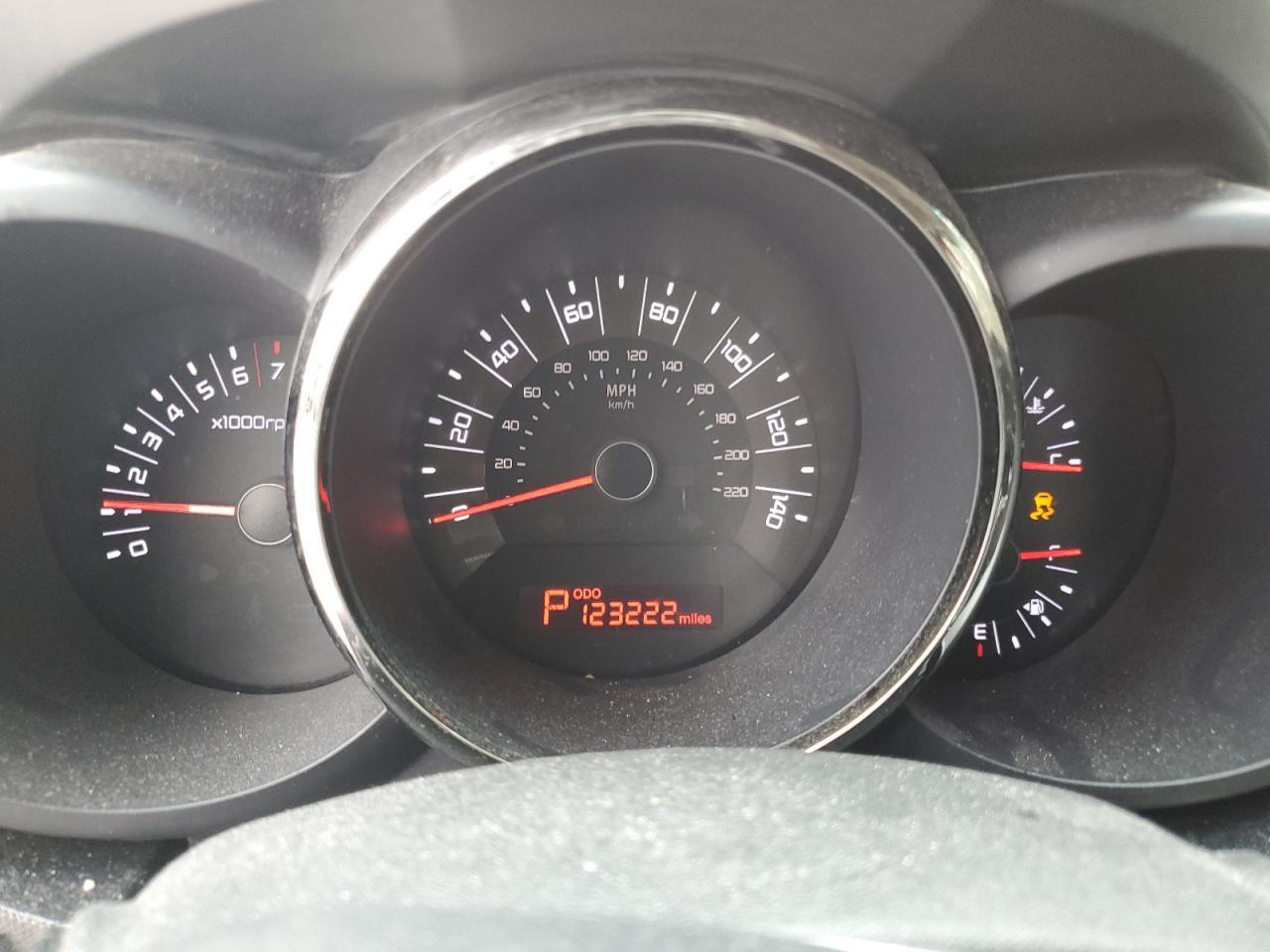 KNDJT2A27B7237506 2011 Kia Soul +