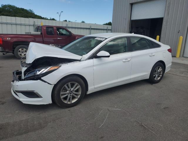 5NPE24AF2GH329810 2016 HYUNDAI SONATA - Image 1