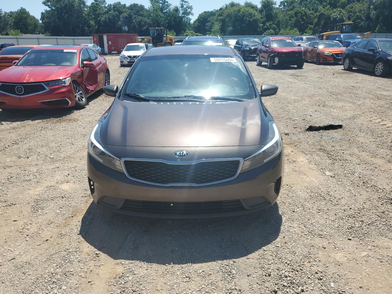 2017 Kia Forte Lx vin: 3KPFK4A77HE123465