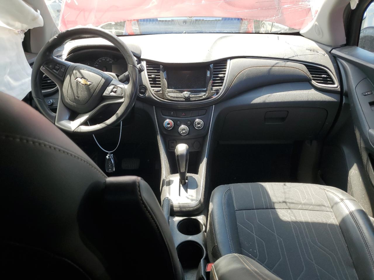 3GNCJLSBXLL108053 2020 Chevrolet Trax 1Lt