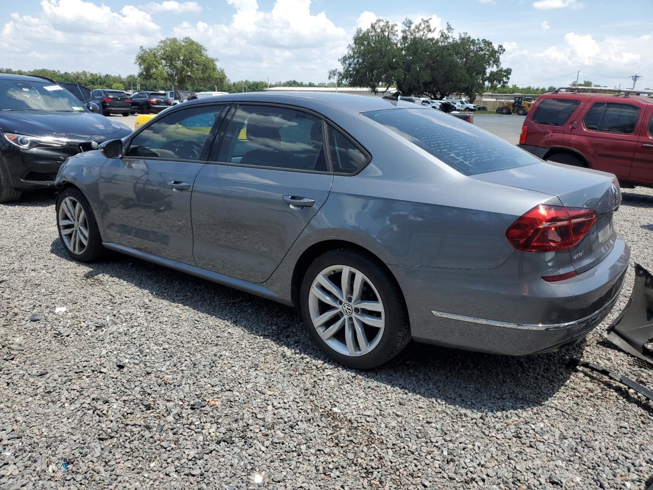 1VWLA7A39KC006986 2019 Volkswagen Passat Wolfsburg