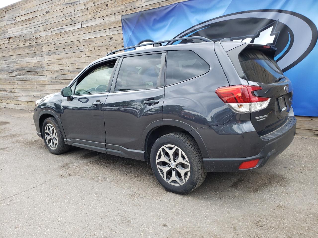 JF2SKAEC3KH442837 2019 Subaru Forester Premium