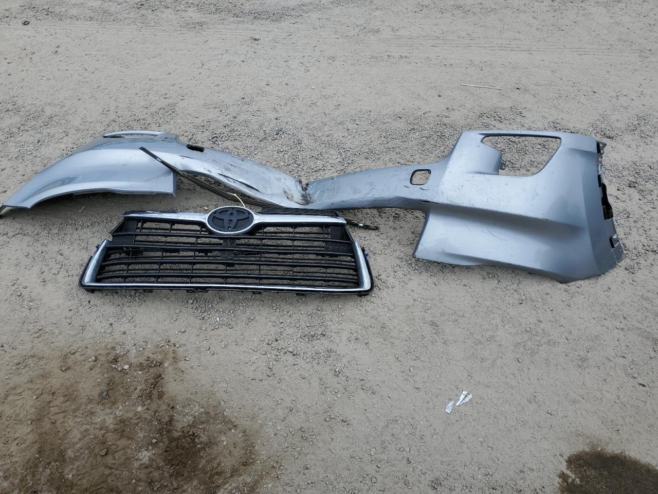 5TDYKRFH6FS110801 2015 Toyota Highlander Limited