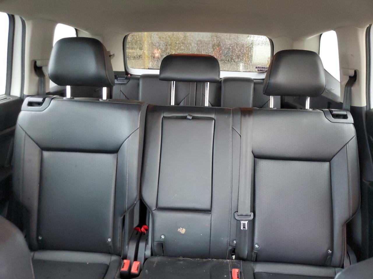 1V2DR2CA8KC532085 2019 Volkswagen Atlas Se