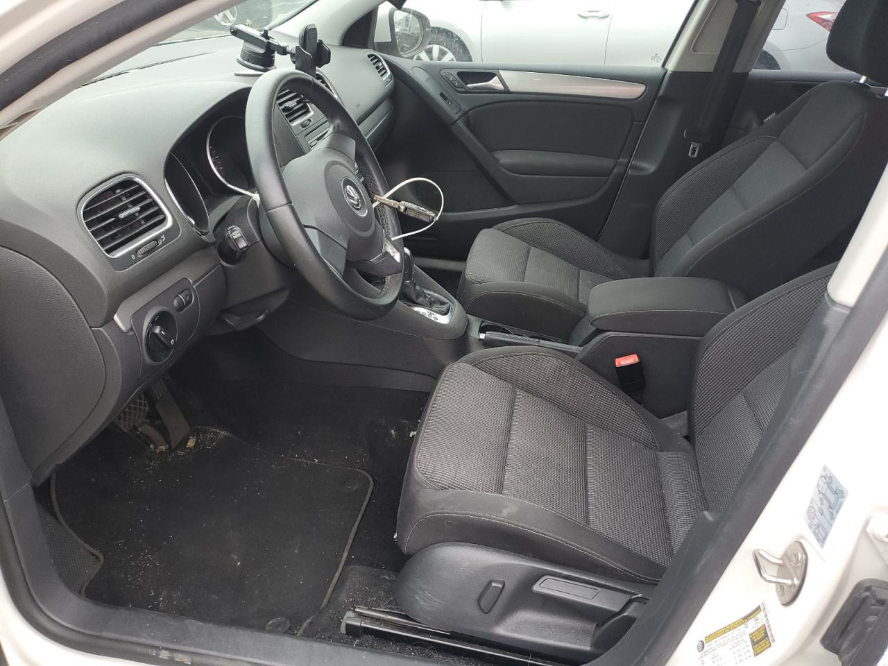 WVWDB7AJ4DW138025 2013 Volkswagen Golf