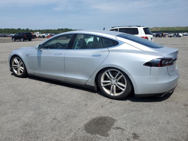 5YJSA1DN3DFP13001 2013 Tesla Model S