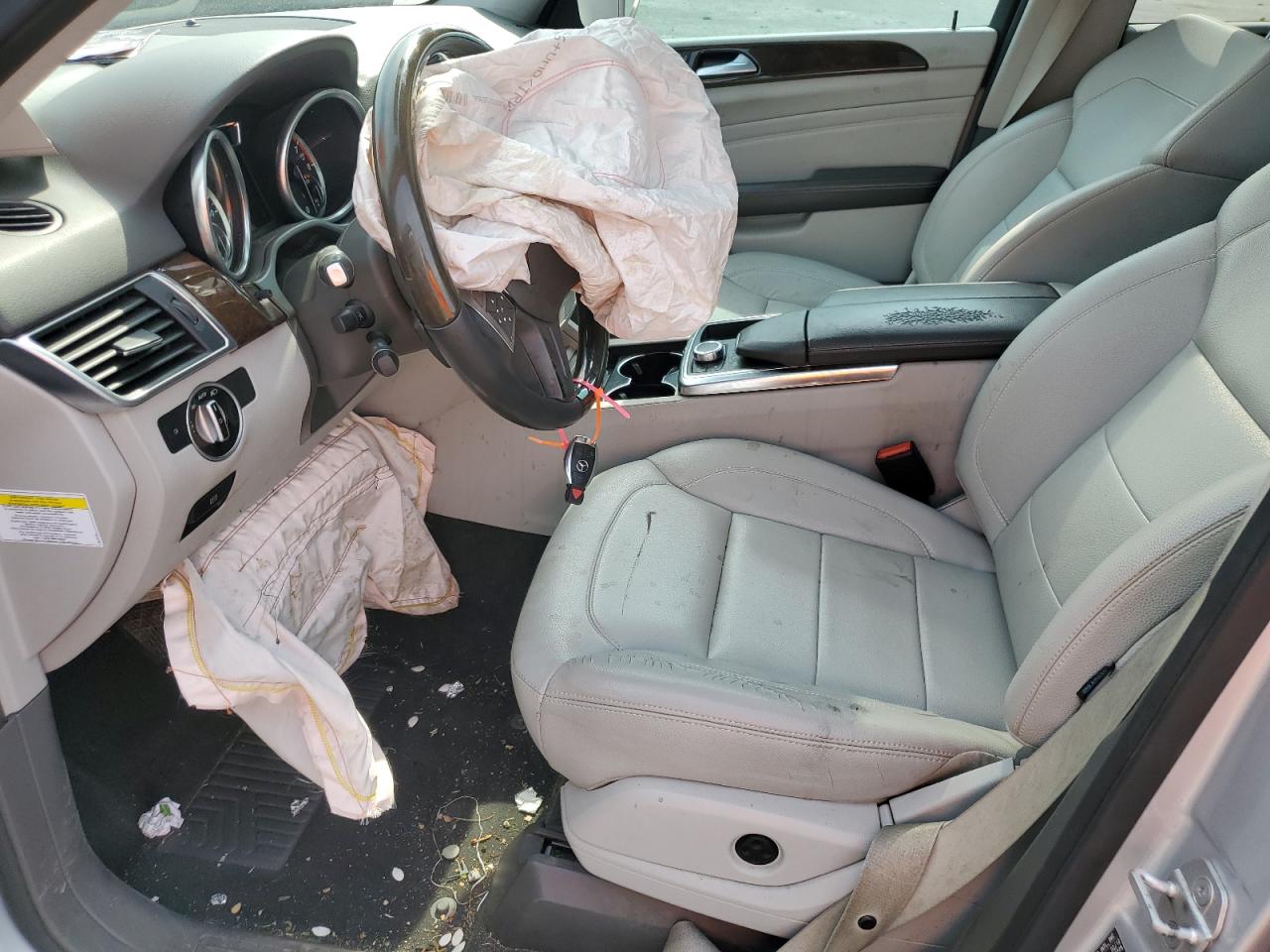 4JGDA5HB1CA054158 2012 Mercedes-Benz Ml 350 4Matic