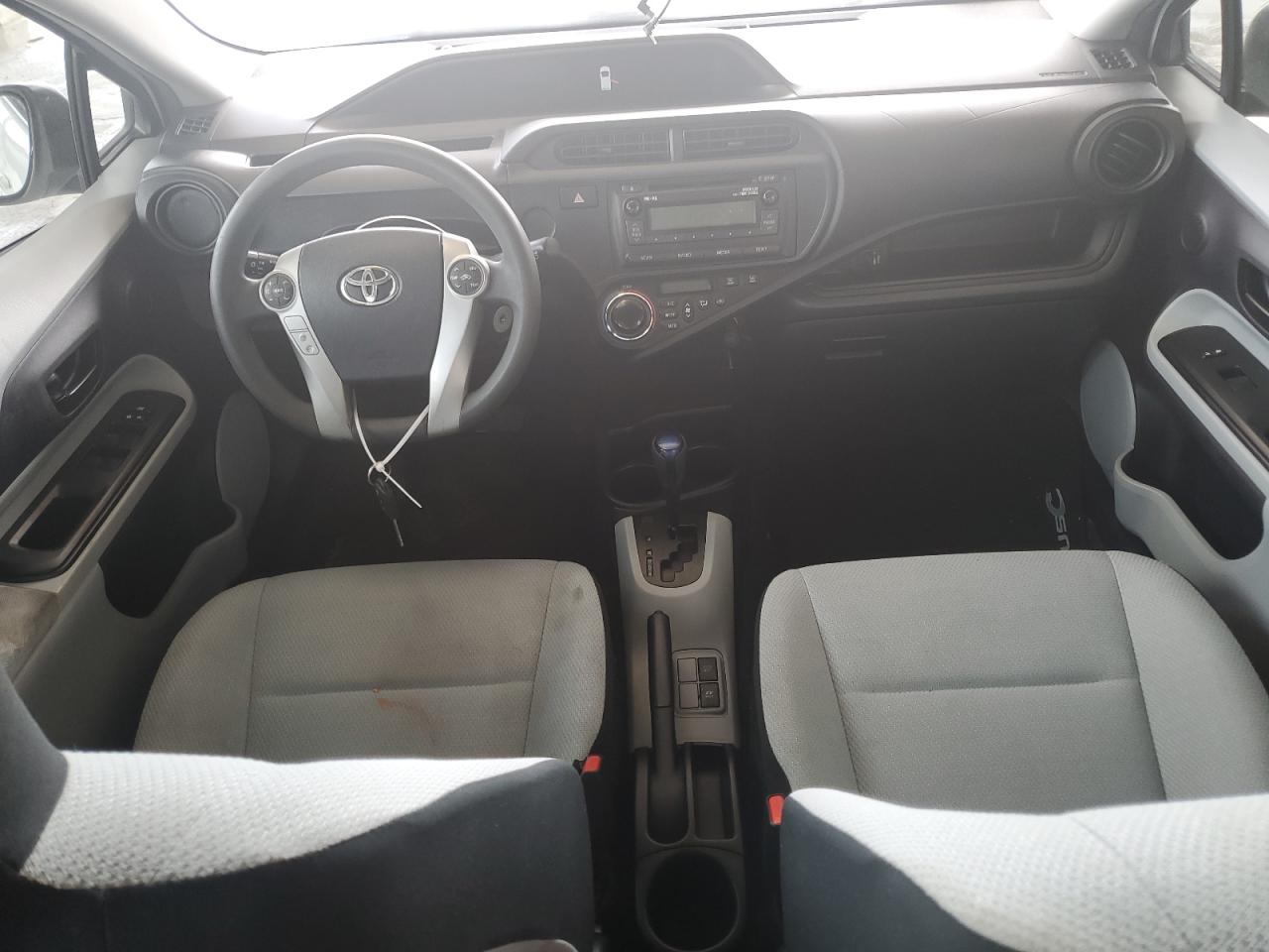 JTDKDTB34C1523364 2012 Toyota Prius C