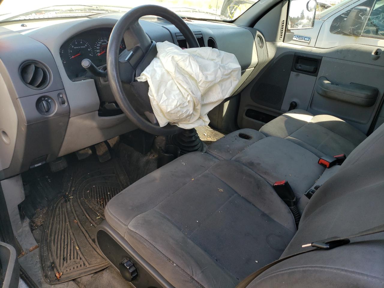 1FTRF12296NB32423 2006 Ford F150