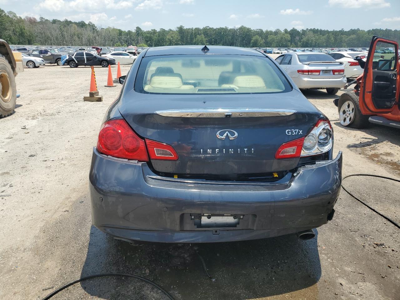 JN1CV6AR0CM972423 2012 Infiniti G37