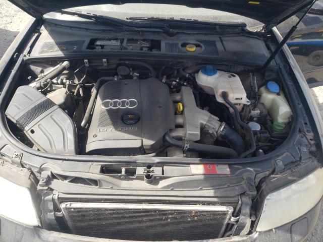 2004 Audi A4 1.8T Quattro VIN: WAULC68E74A093538 Lot: 60572404