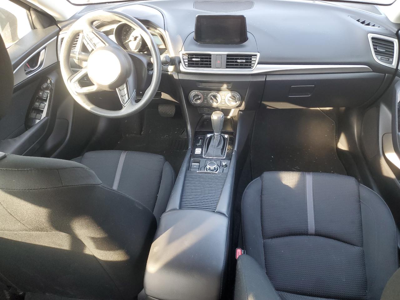 3MZBN1U75HM155057 2017 Mazda 3 Sport