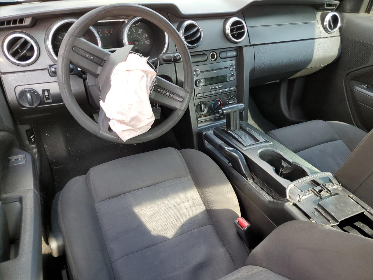 1ZVHT80N385112100 2008 Ford Mustang