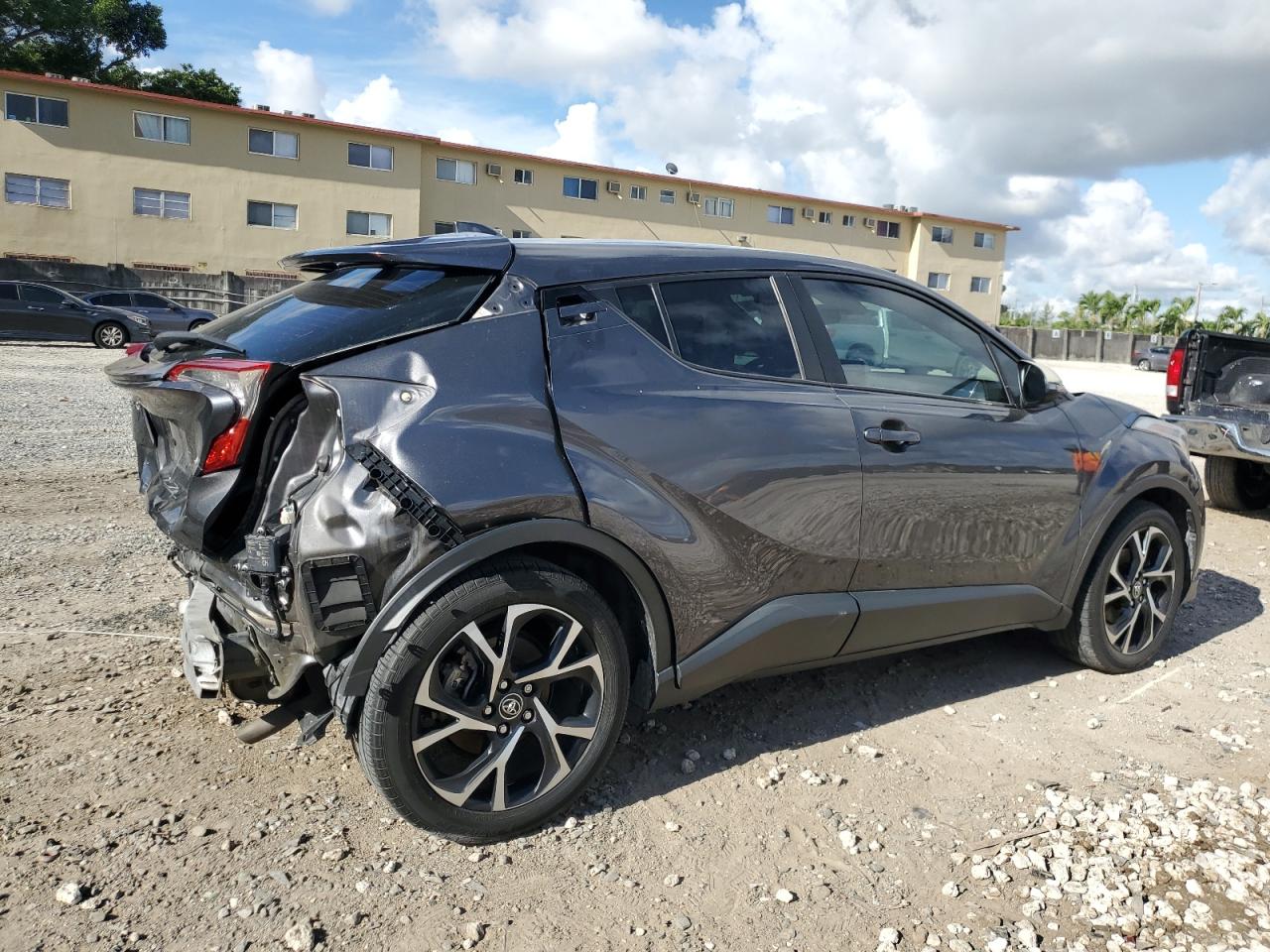 NMTKHMBX3KR098281 2019 Toyota C-Hr Xle