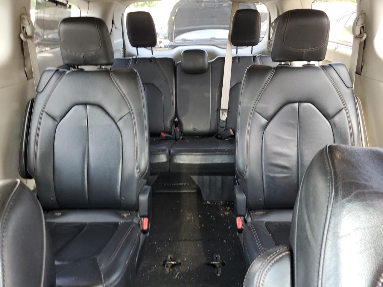 2C4RC1BG1HR823469 2017 Chrysler Pacifica Touring L