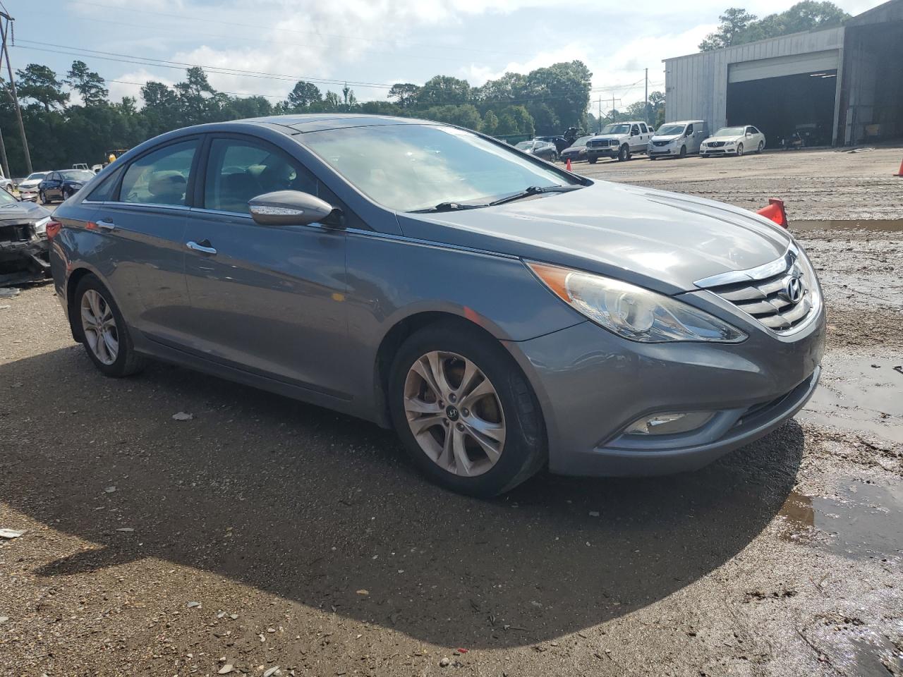 5NPEC4AC8DH630015 2013 Hyundai Sonata Se