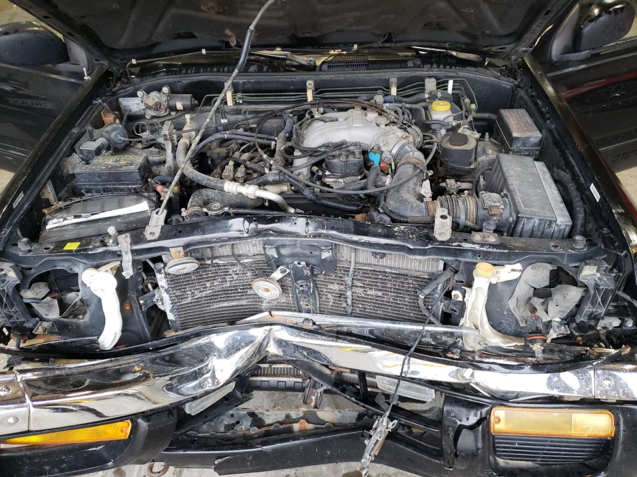 JN8AR05Y8WW266076 1998 Nissan Pathfinder Le