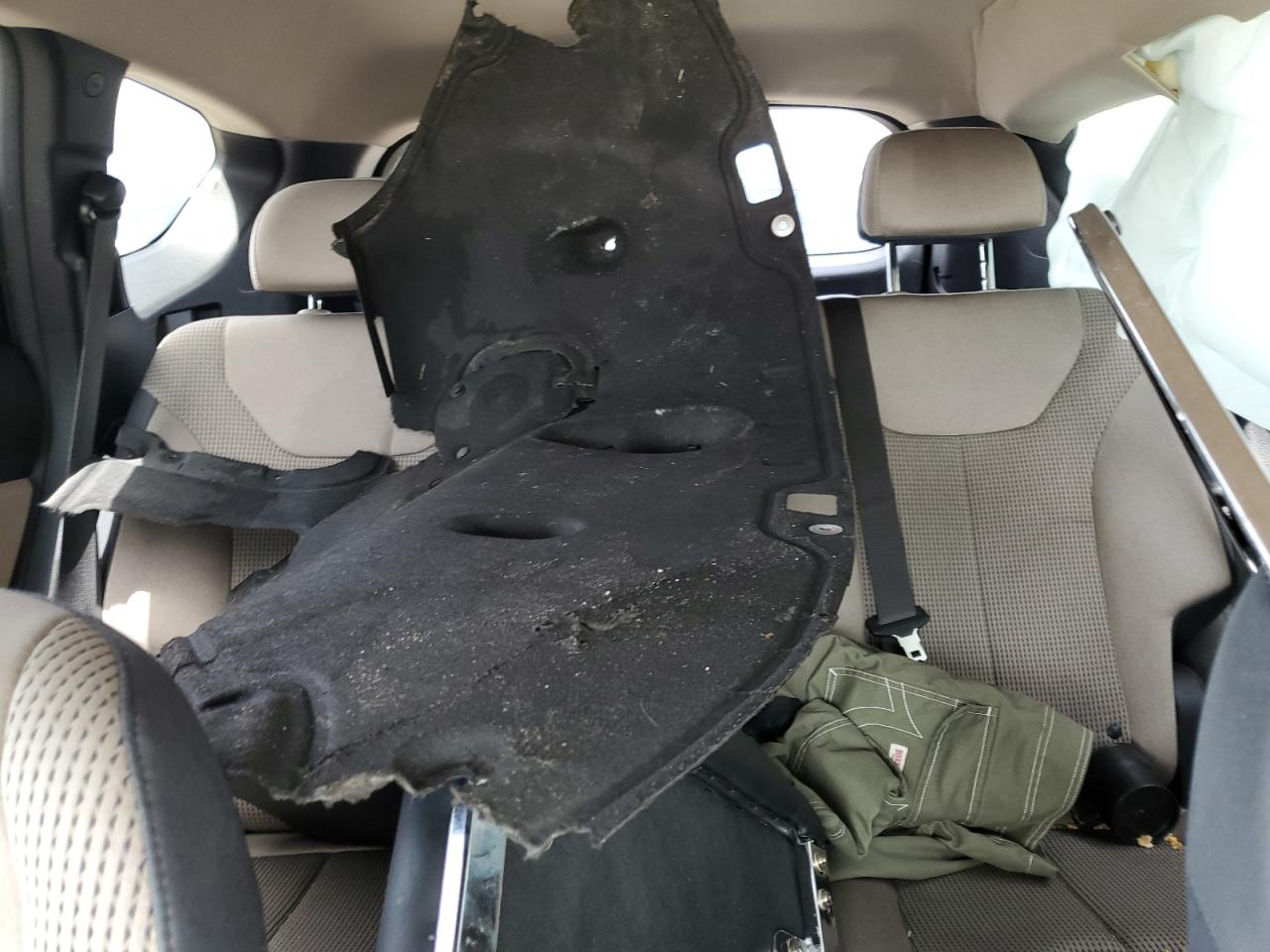 5NMS14AJ9NH393461 2022 Hyundai Santa Fe Se