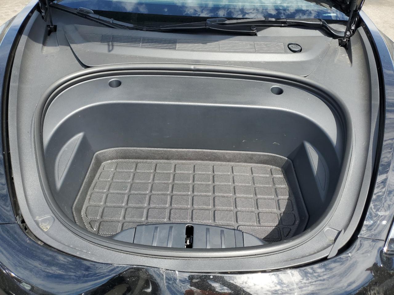 5YJ3E1EA3PF679666 2023 Tesla Model 3