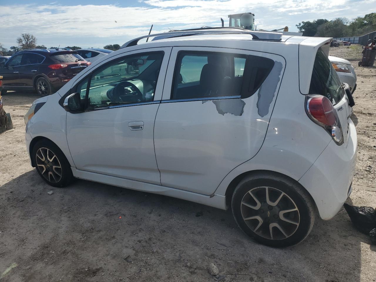 KL8CF6S95EC436299 2014 Chevrolet Spark 2Lt