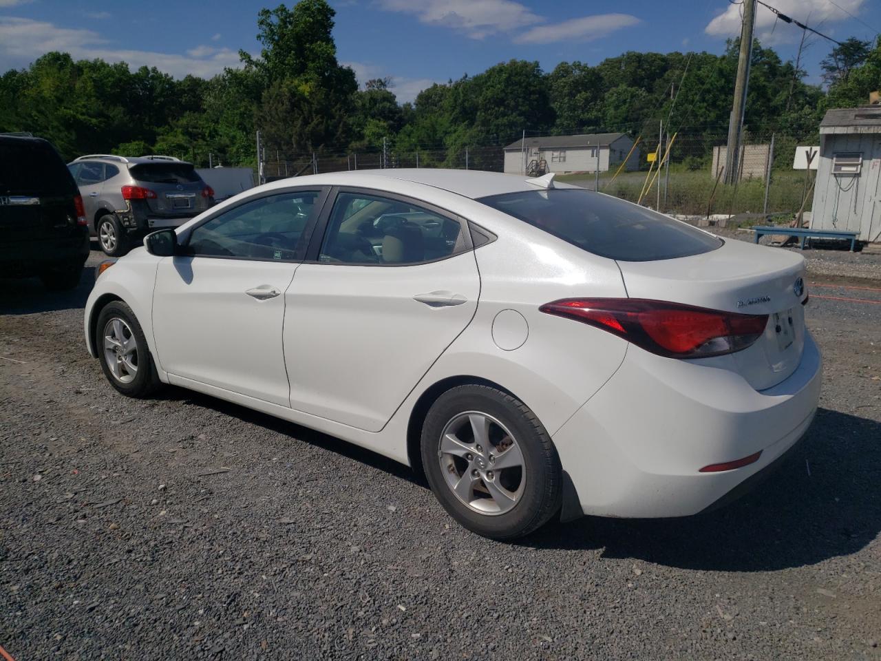 5NPDH4AE7EH509217 2014 Hyundai Elantra Se