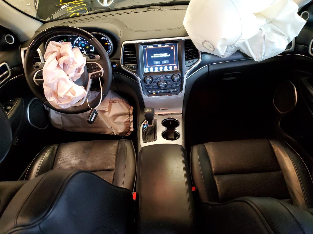 1C4RJFJG3JC343386 2018 Jeep Grand Cherokee Summit