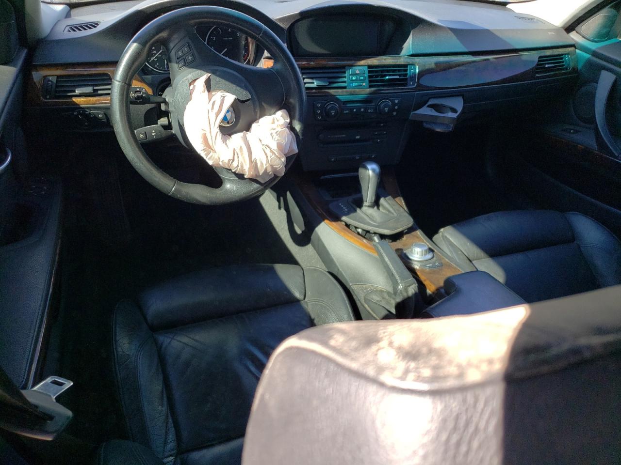 WBAVD33516KV60025 2006 BMW 330 Xi