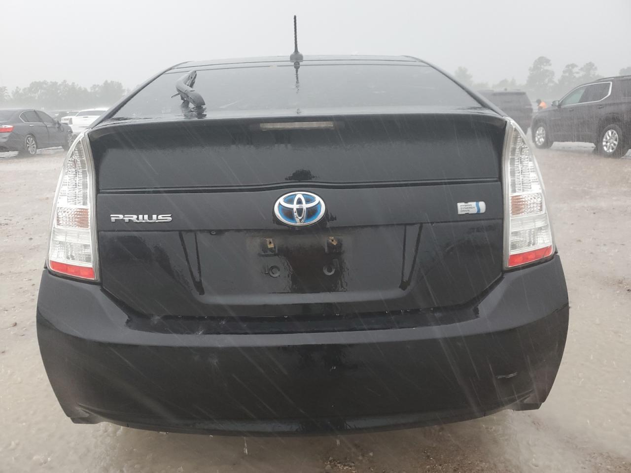 JTDKN3DU8B0319612 2011 Toyota Prius