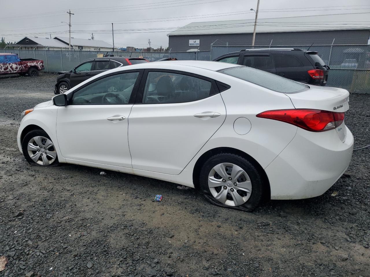 2013 Hyundai Elantra Gls vin: 5NPDH4AEXDH302643