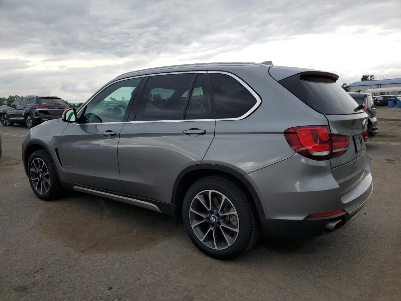 5UXKR0C36H0V71054 2017 BMW X5 xDrive35I