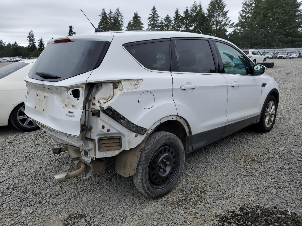 1FMCU0G98HUA62963 2017 Ford Escape Se