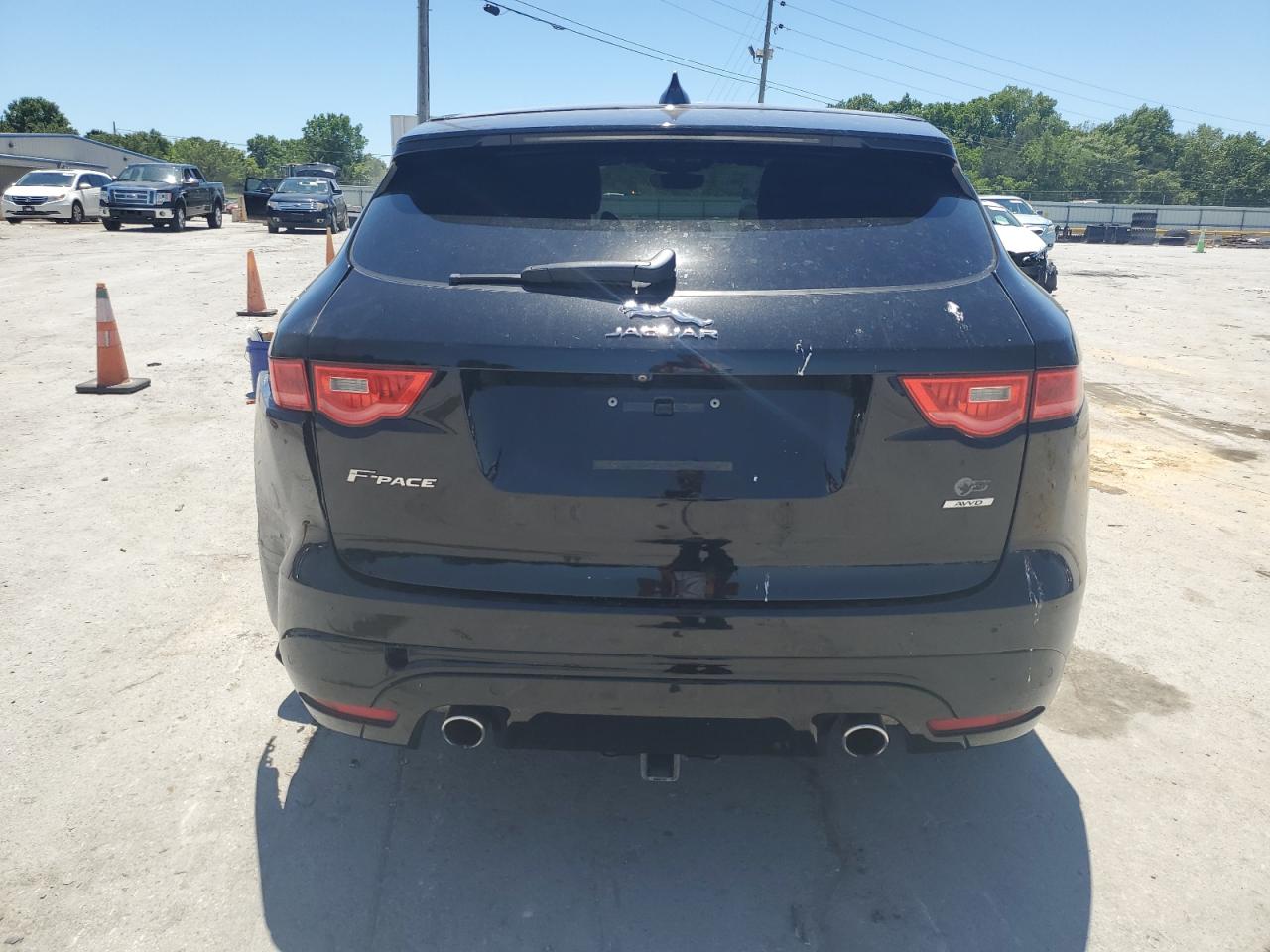 SADCM2FV6KA607344 2019 Jaguar F-Pace S