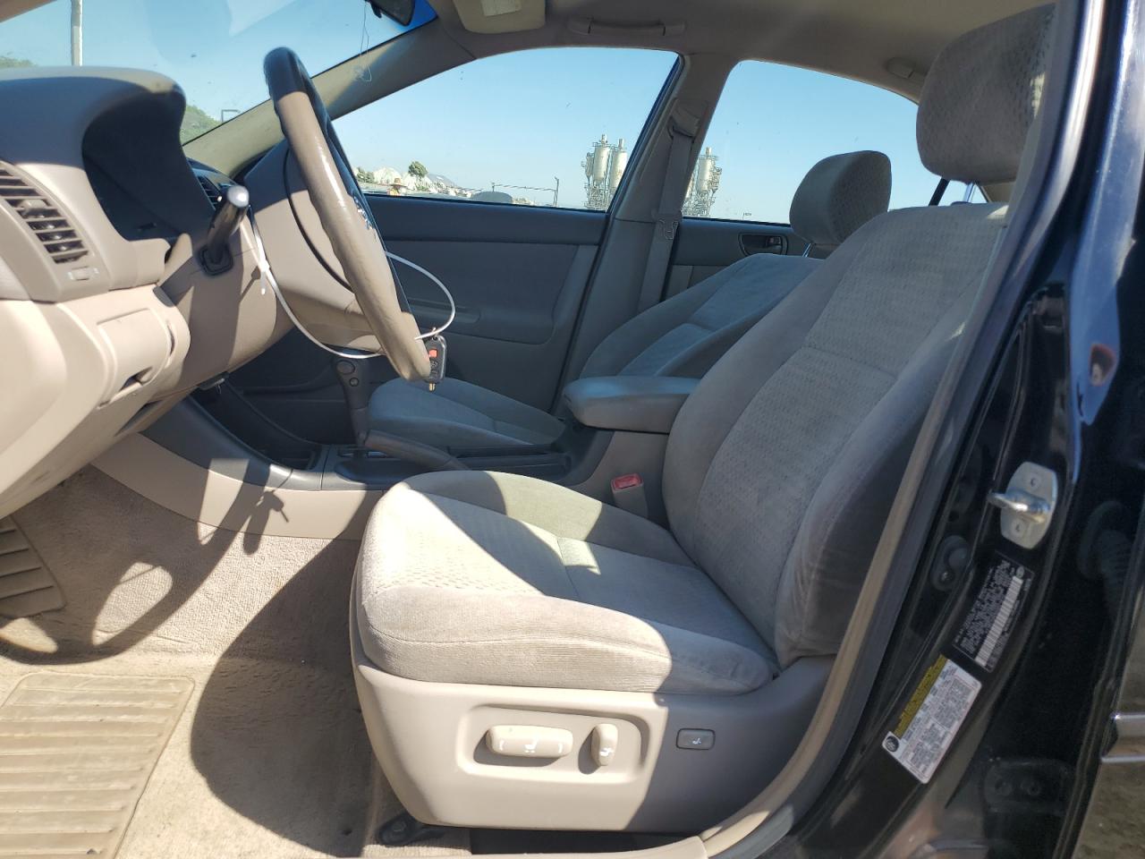 4T1BF32K84U071612 2004 Toyota Camry Le