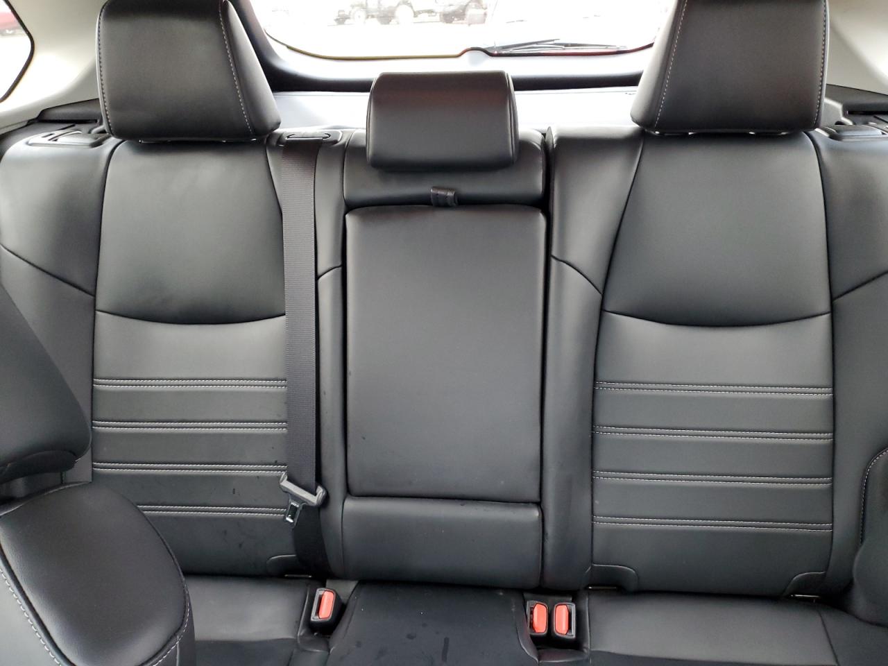 2T3C1RFV5LW080235 2020 Toyota Rav4 Xle Premium