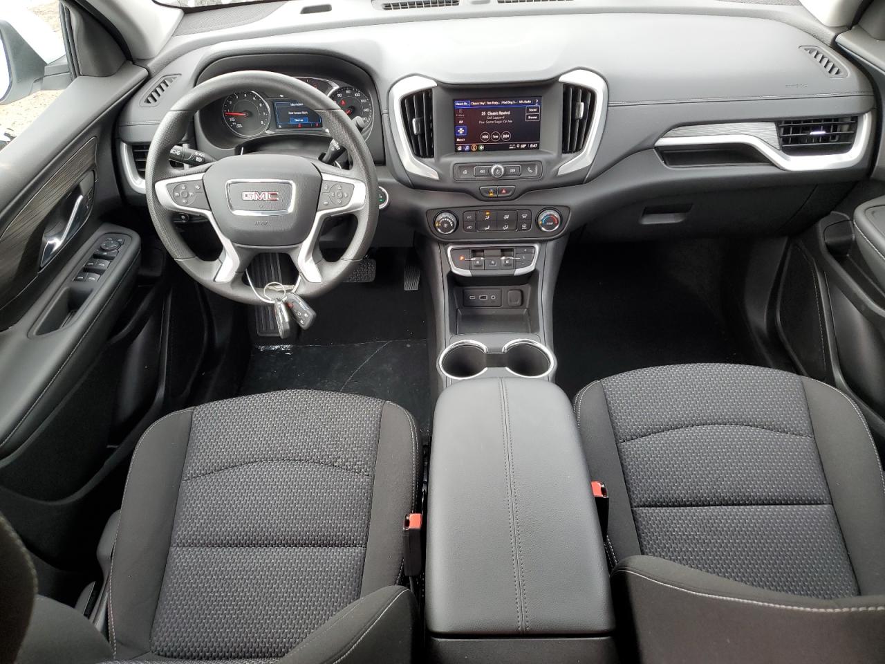 3GKALMEG9RL317868 2024 GMC Terrain Sle