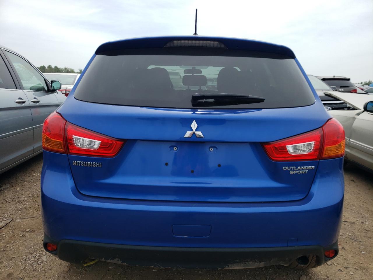 4A4AP3AUXFE054137 2015 Mitsubishi Outlander Sport Es