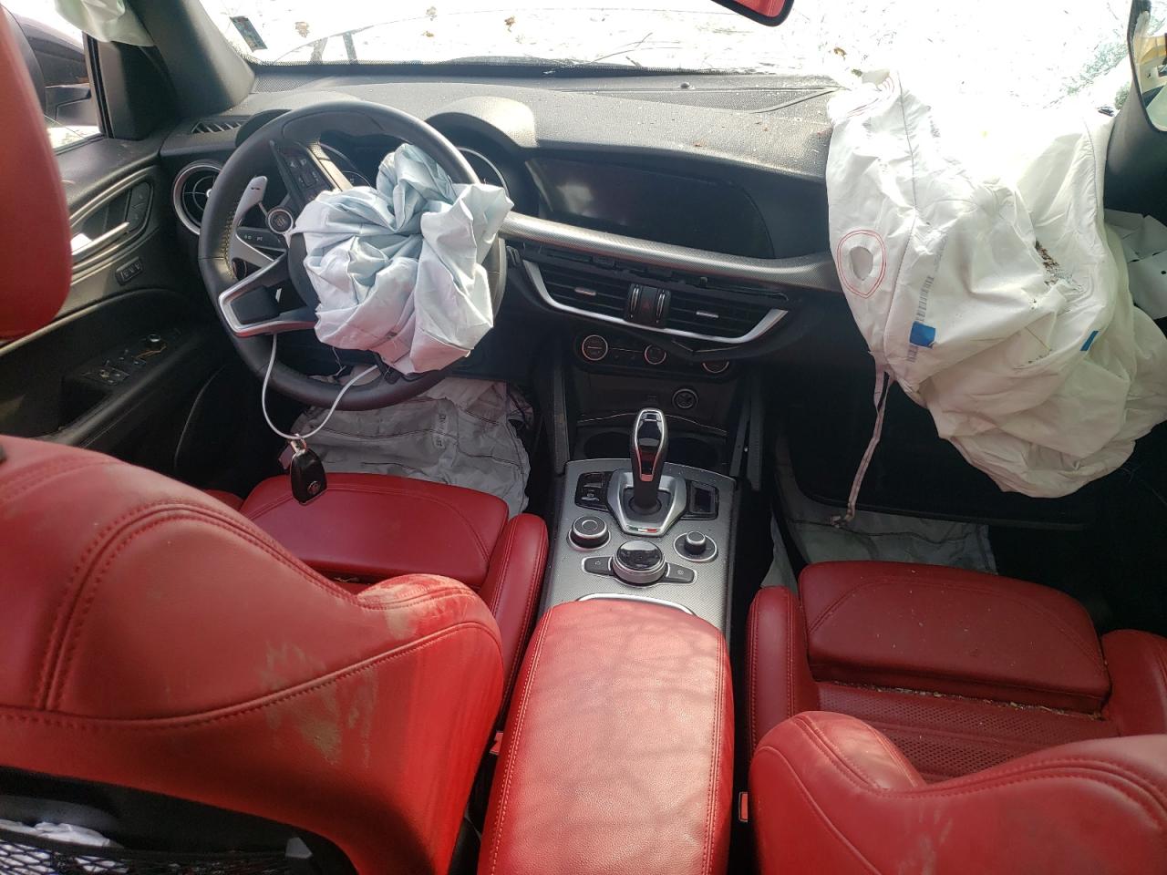 ZASPAKBN6N7D42137 2022 Alfa Romeo Stelvio Ti