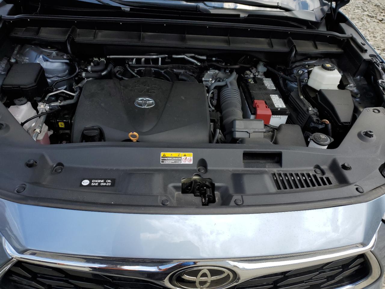 5TDFZRBH5NS205129 2022 Toyota Highlander Platinum