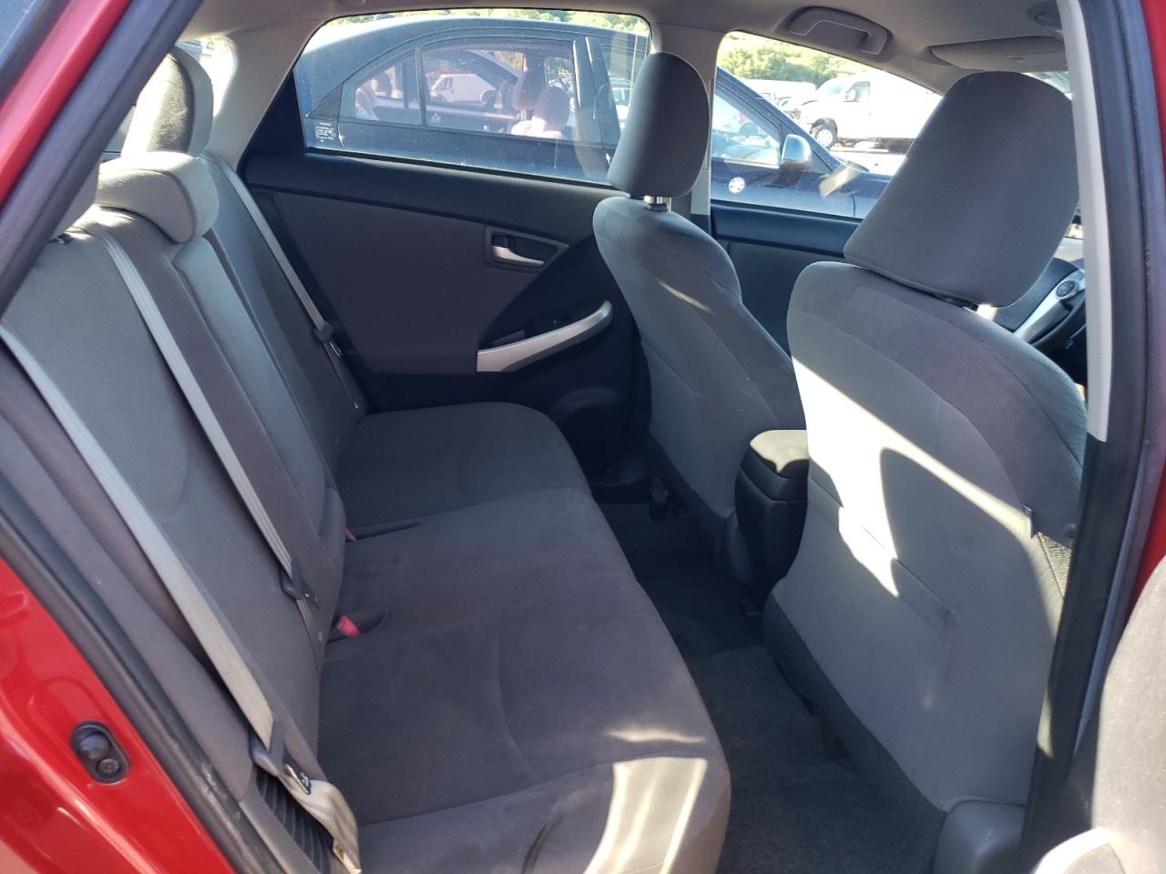 JTDKN3DU6E1765174 2014 Toyota Prius