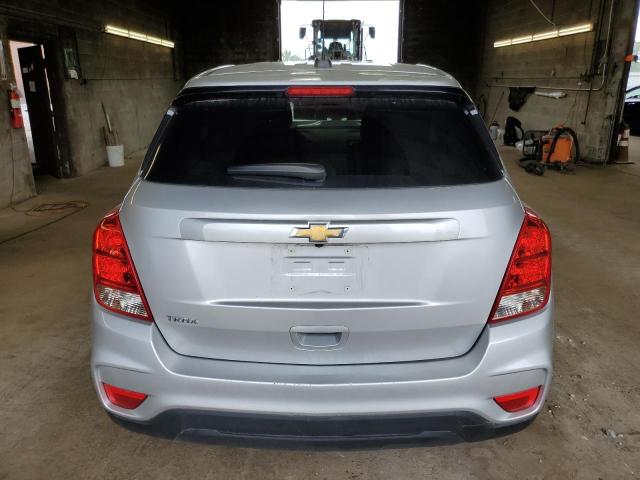 KL7CJKSB2LB325663 Chevrolet Trax LS 6