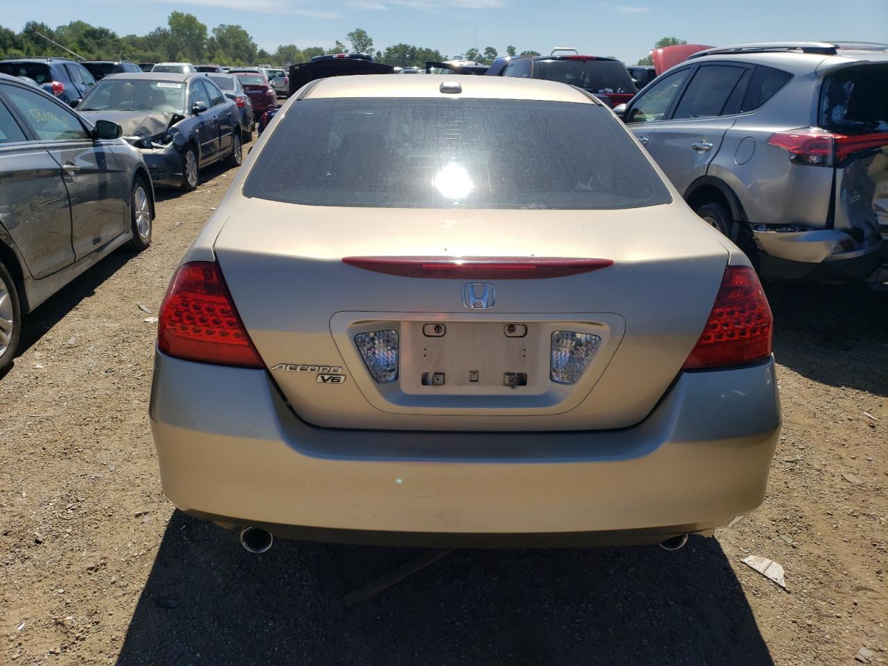 1HGCM66576A003697 2006 Honda Accord Ex